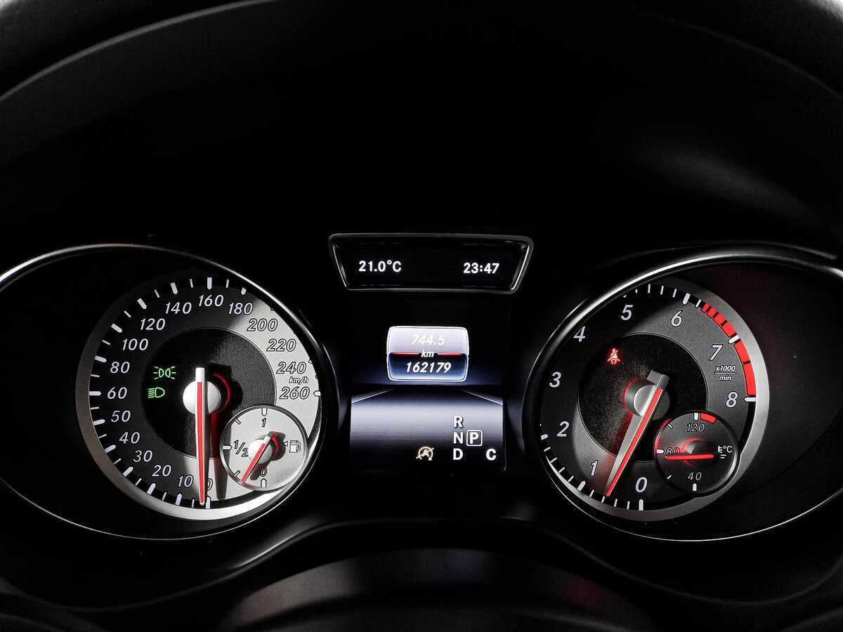 Mercedes-Benz GLA с пробегом — 2016 год. Фото: #8