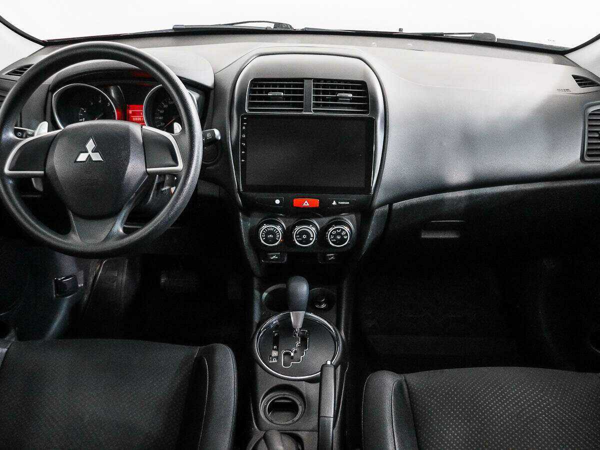 Mitsubishi ASX с пробегом — 2014 год. Фото: #9