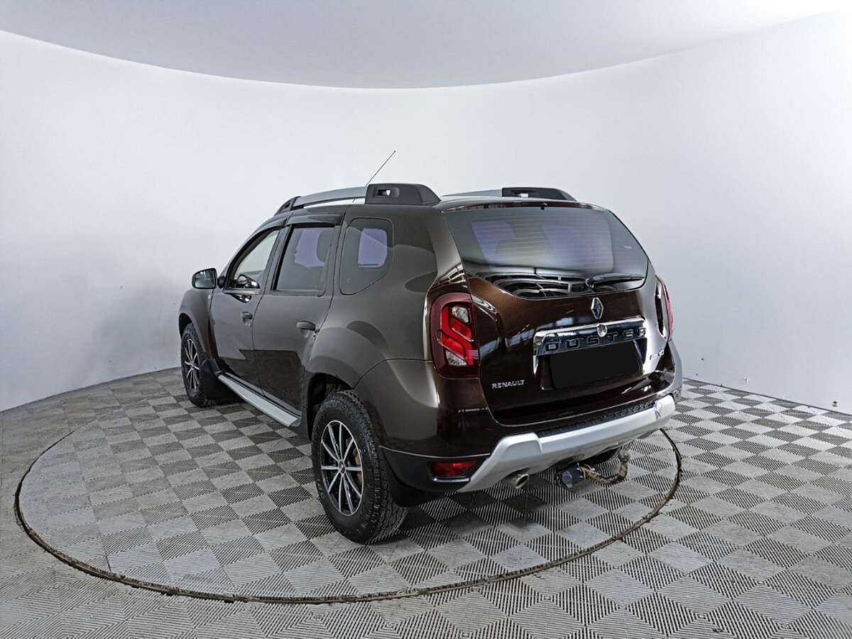Renault Duster с пробегом — 2017 год. Фото: #6