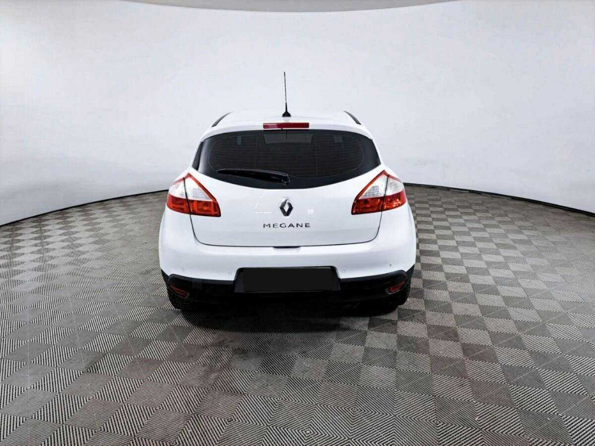 Renault Megane с пробегом — 2014 год. Фото: #5