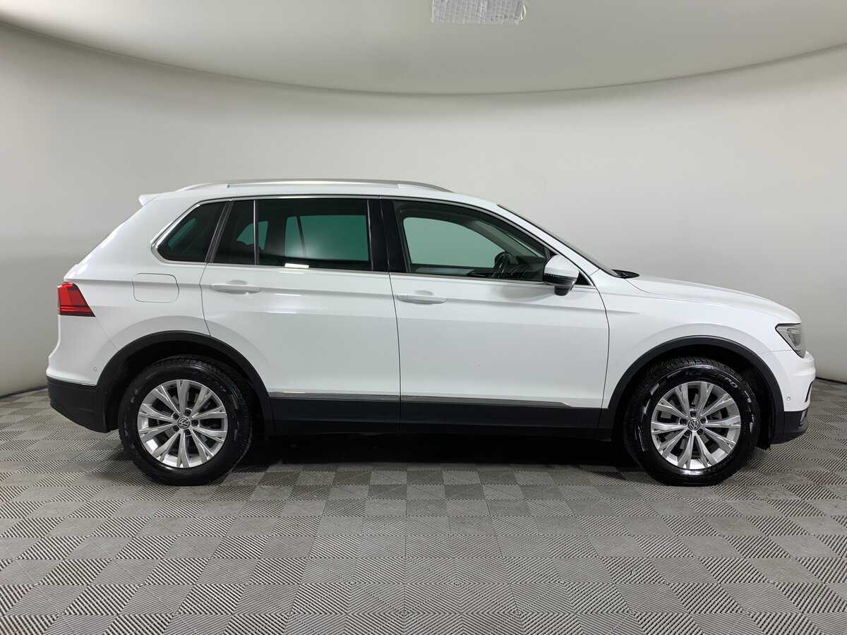 Volkswagen Tiguan с пробегом — 2017 год. Фото: #3