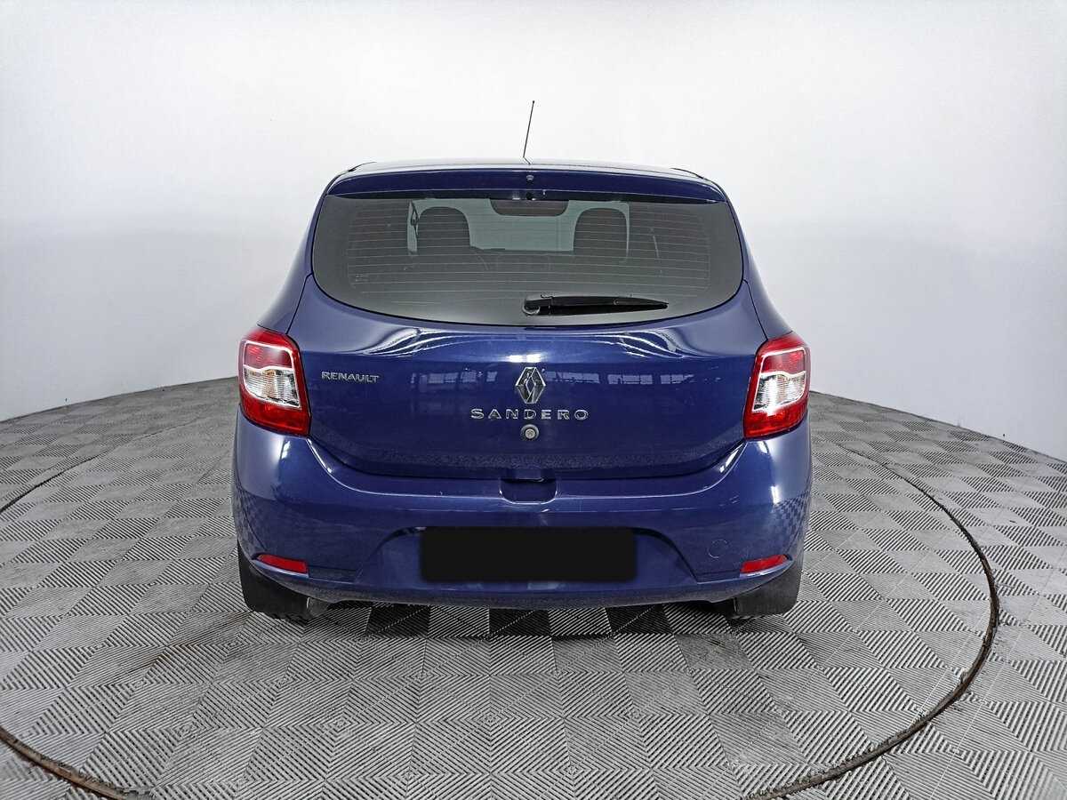 Renault Sandero с пробегом — 2018 год. Фото: #4