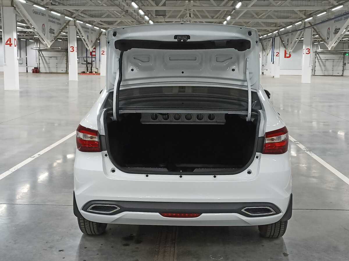 Lada (ВАЗ) Vesta с пробегом — 2024 год. Фото: #9