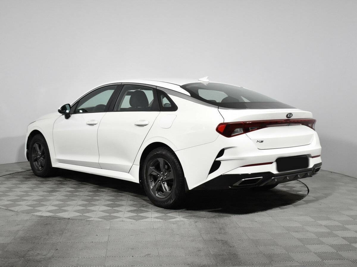 Kia K5 с пробегом — 2021 год. Фото: #6