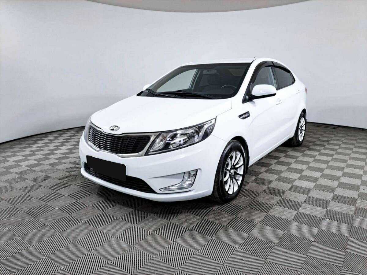 Kia Rio с пробегом — 2014 год. Фото: #0