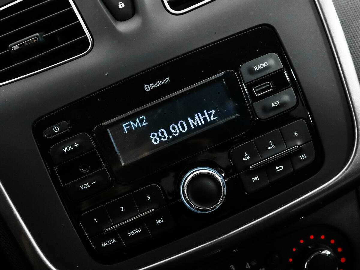 Renault Logan с пробегом — 2021 год. Фото: #12