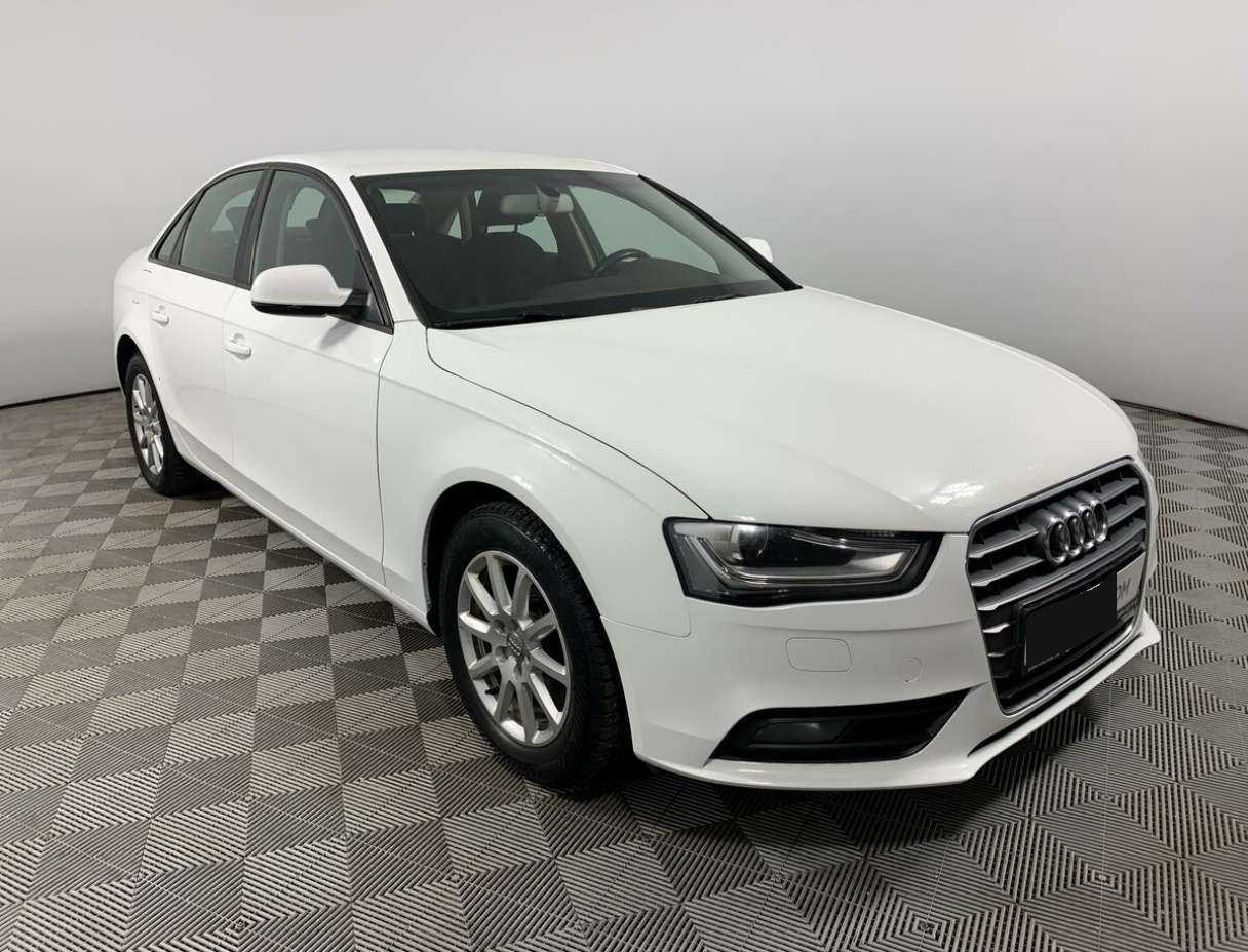 Audi A4 с пробегом — 2013 год. Фото: #1