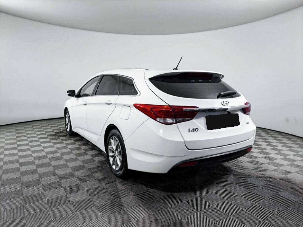 Hyundai i40 с пробегом — 2015 год. Фото: #6