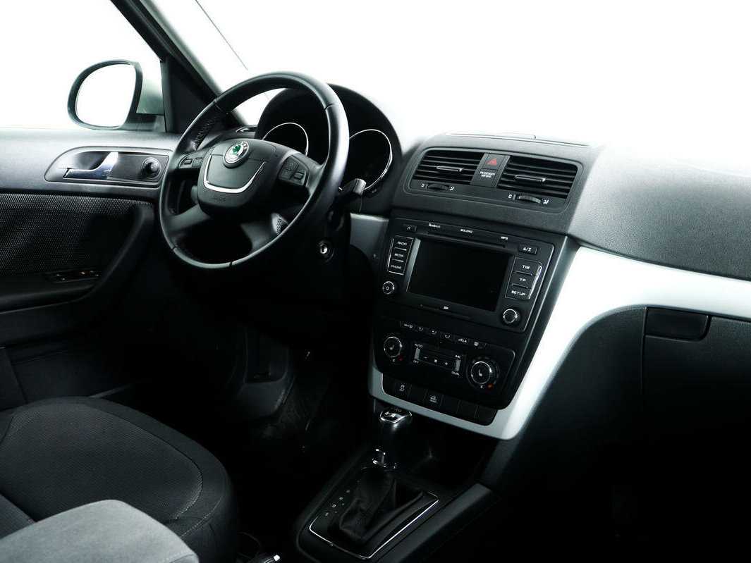 Skoda Yeti с пробегом — 2013 год. Фото: #8