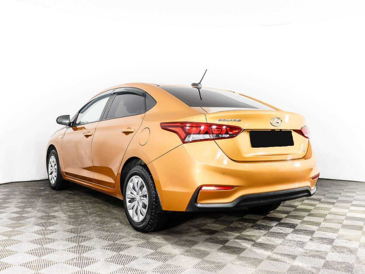 Hyundai Solaris с пробегом — 2017 год. Фото: #6