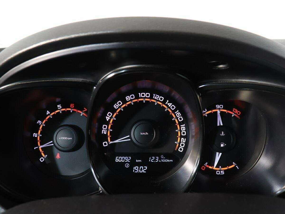 Lada (ВАЗ) Vesta с пробегом — 2021 год. Фото: #8