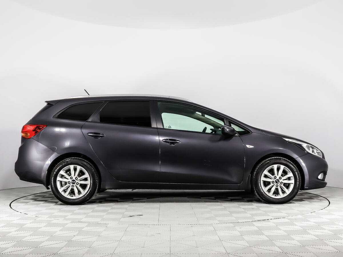 Kia Ceed с пробегом — 2014 год. Фото: #3