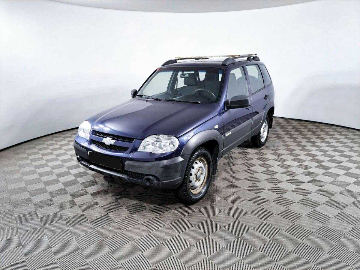 Chevrolet Niva с пробегом — 2017 год. Фото: #0