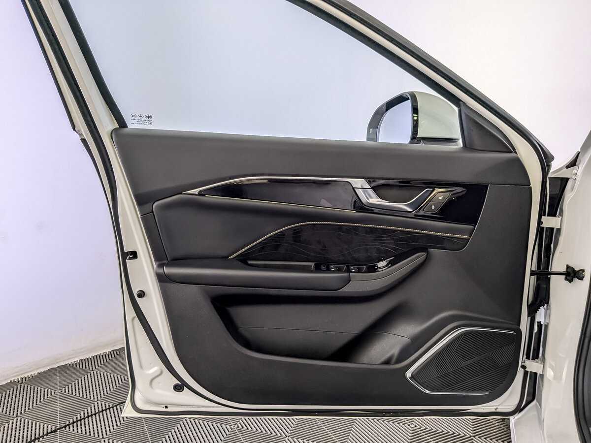 FAW Bestune B70 с пробегом — 2023 год. Фото: #16