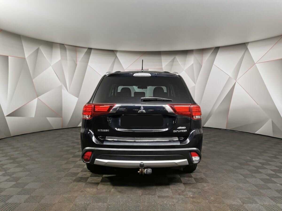 Mitsubishi Outlander с пробегом — 2016 год. Фото: #7