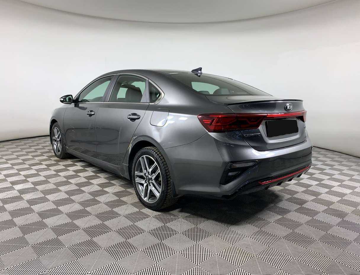 Kia Cerato с пробегом — 2020 год. Фото: #6