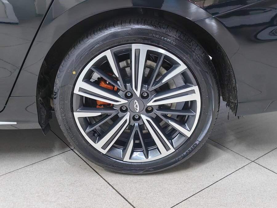 Chery Arrizo 8 с пробегом — 2023 год. Фото: #24