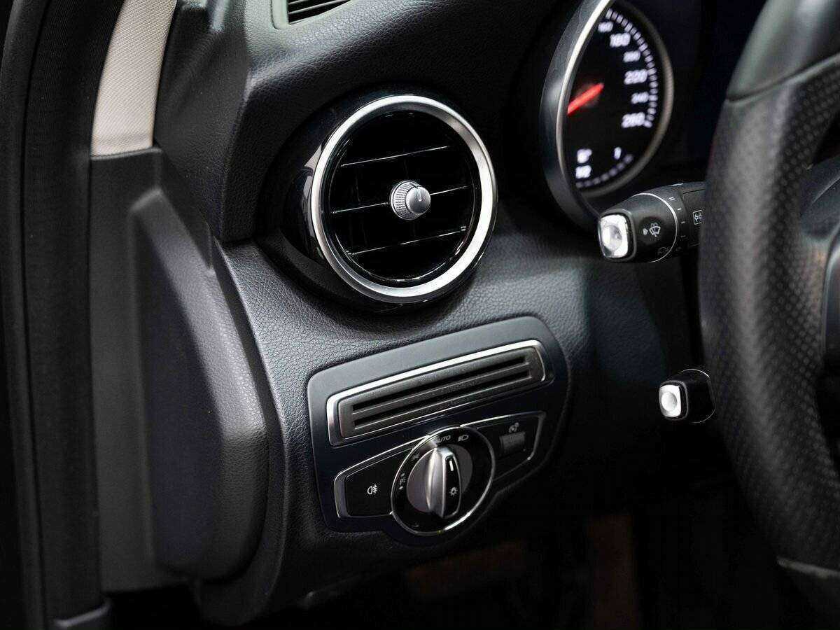 Mercedes-Benz C-Класс с пробегом — 2014 год. Фото: #18