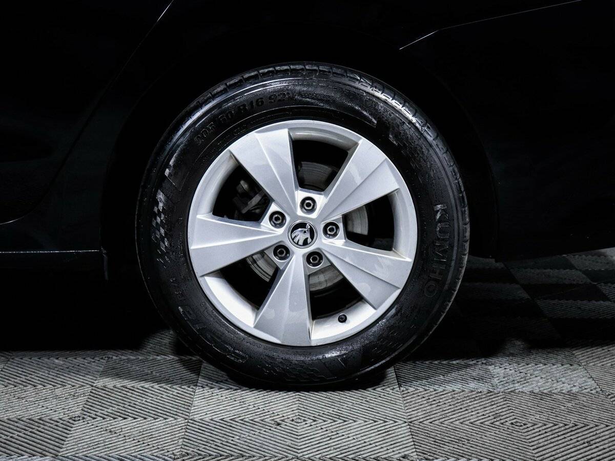 Skoda Octavia с пробегом — 2020 год. Фото: #11