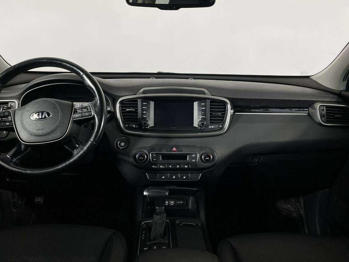 Kia Sorento с пробегом — 2019 год. Фото: #6