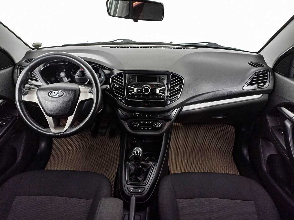 Lada (ВАЗ) Vesta с пробегом — 2017 год. Фото: #13