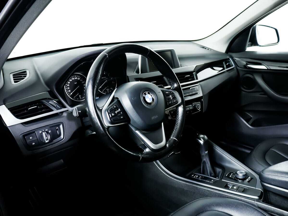 BMW X1 с пробегом — 2017 год. Фото: #12