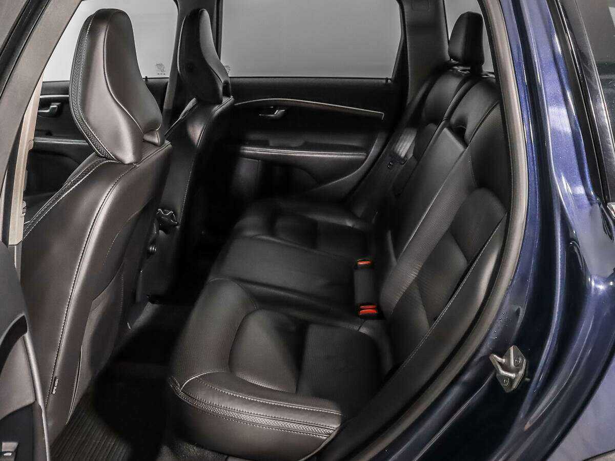Volvo XC70 с пробегом — 2013 год. Фото: #12