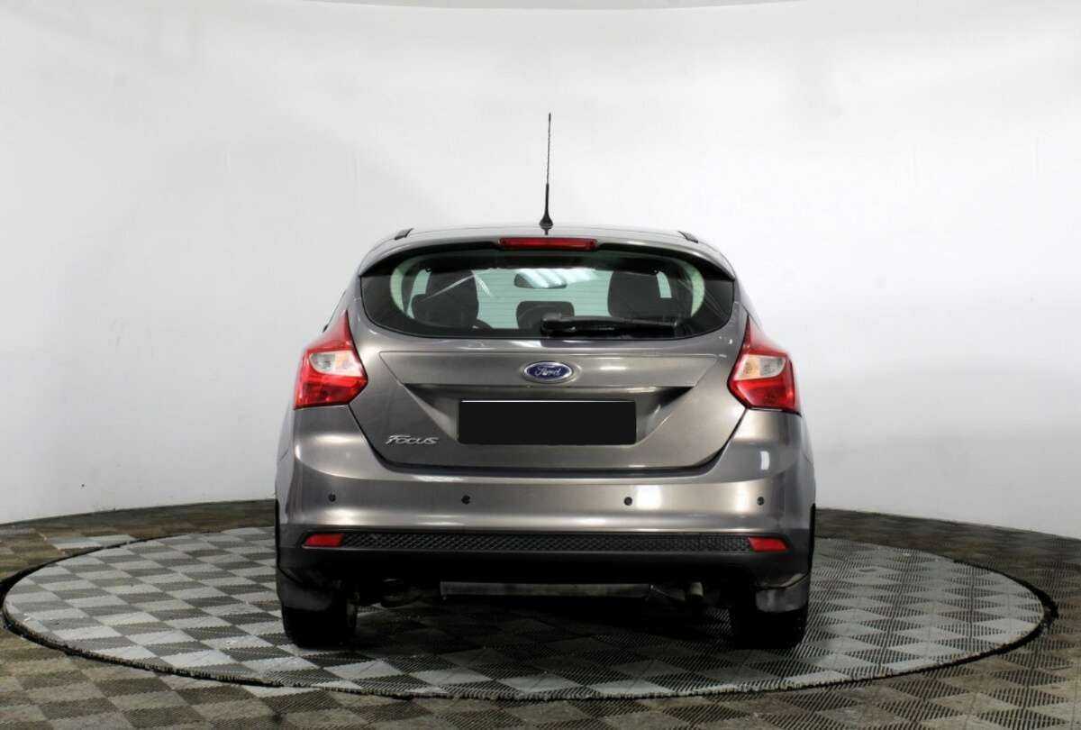 Ford Focus с пробегом — 2014 год. Фото: #5