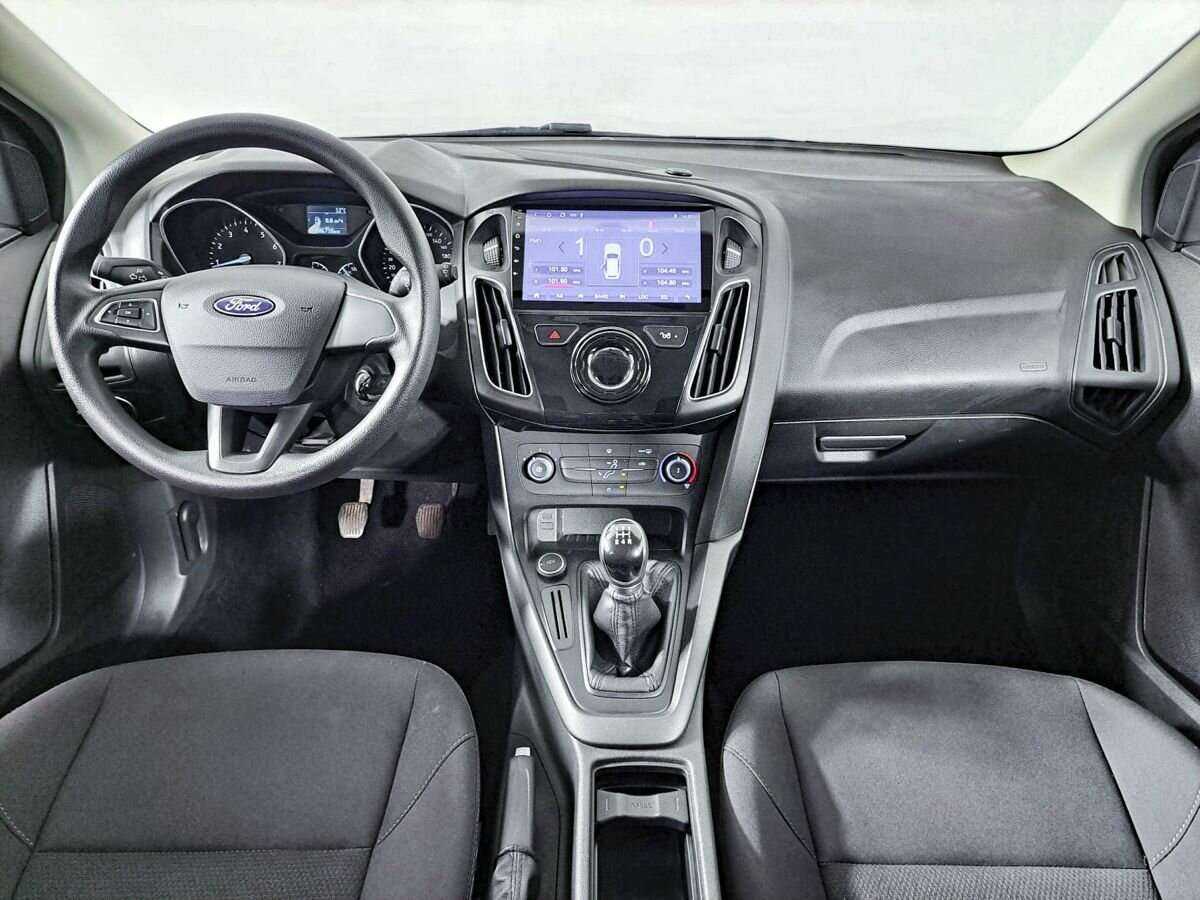 Ford Focus с пробегом — 2017 год. Фото: #11