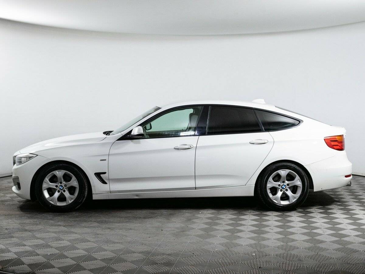 BMW 3 серии с пробегом — 2013 год. Фото: #7