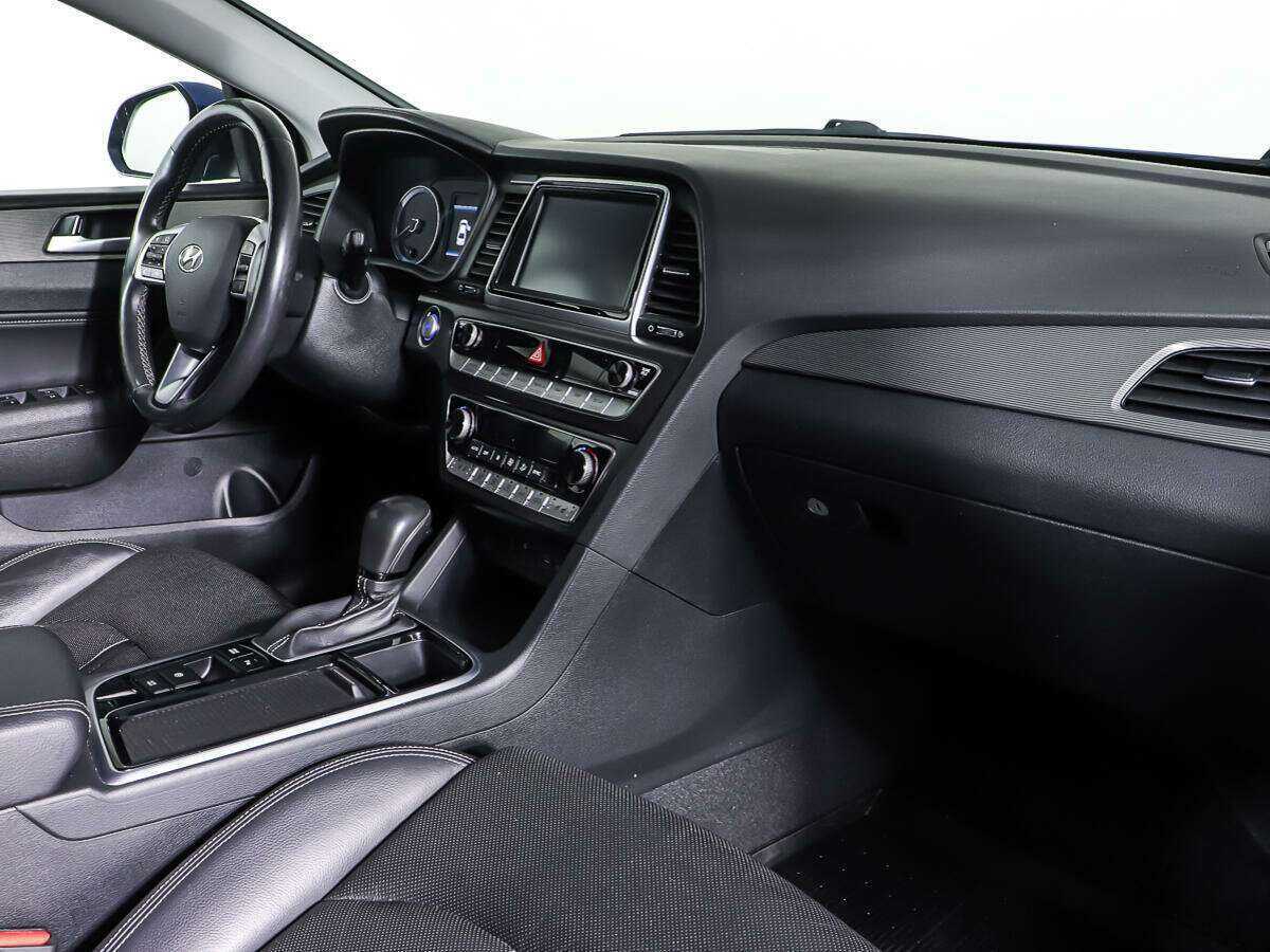 Hyundai Sonata с пробегом — 2018 год. Фото: #8