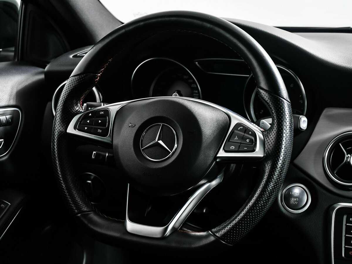Mercedes-Benz GLA с пробегом — 2018 год. Фото: #11