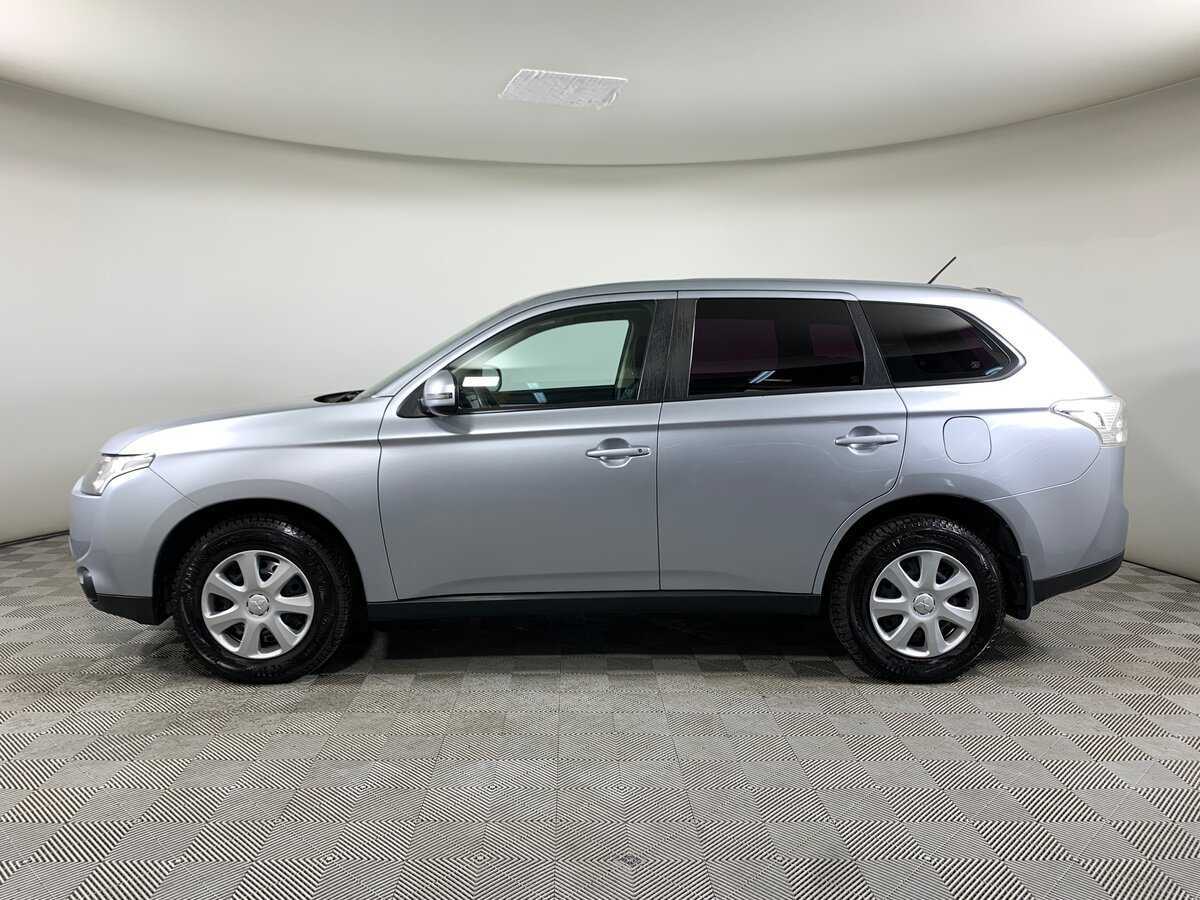 Mitsubishi Outlander с пробегом — 2013 год. Фото: #7