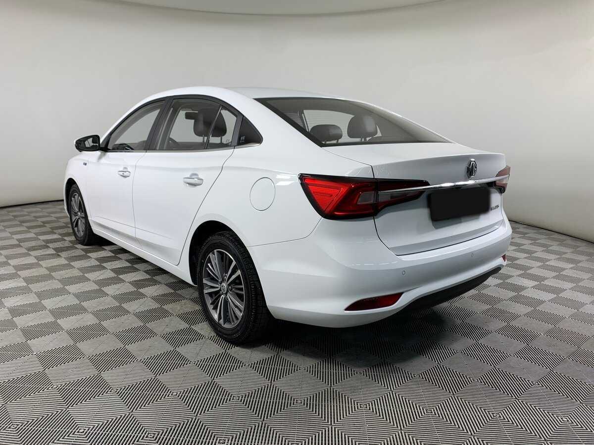 MG 5 с пробегом — 2023 год. Фото: #6