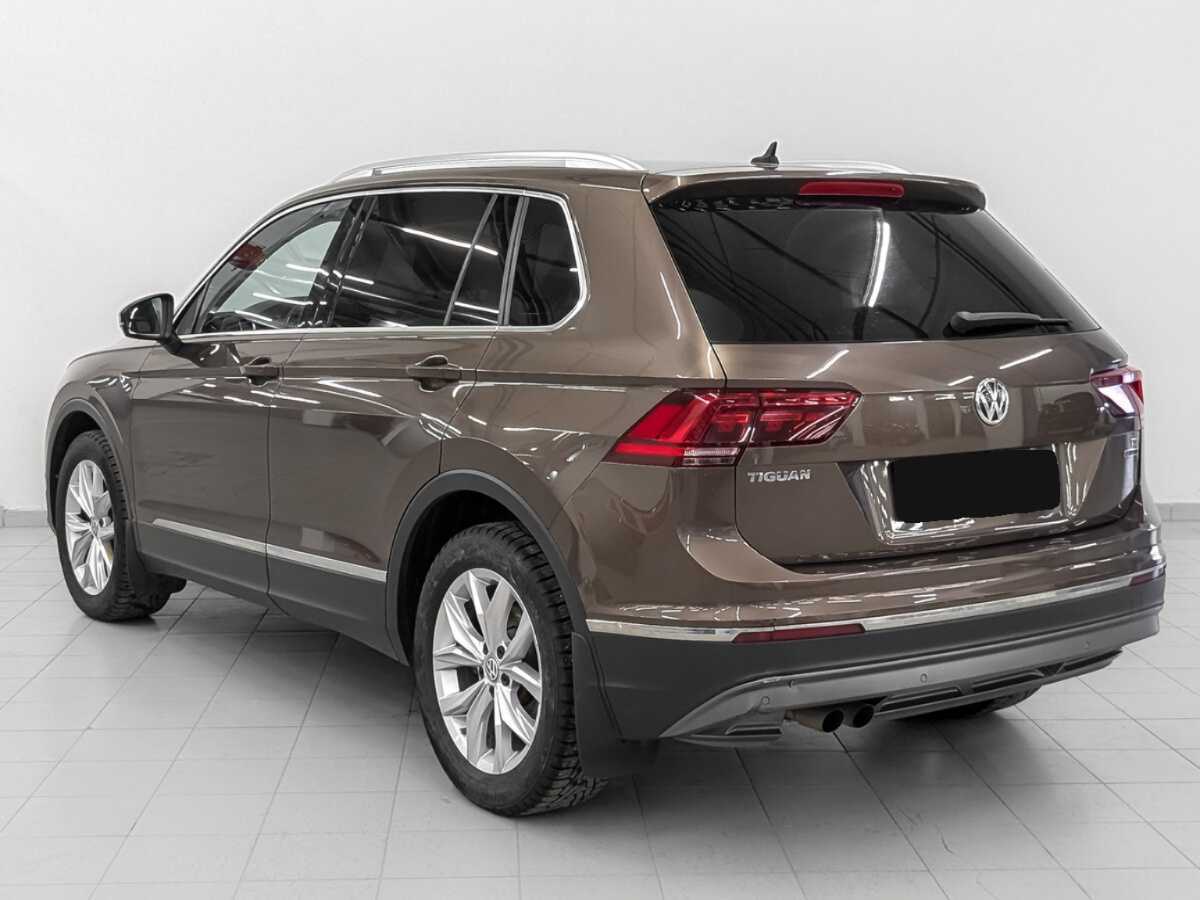 Volkswagen Tiguan с пробегом — 2017 год. Фото: #6