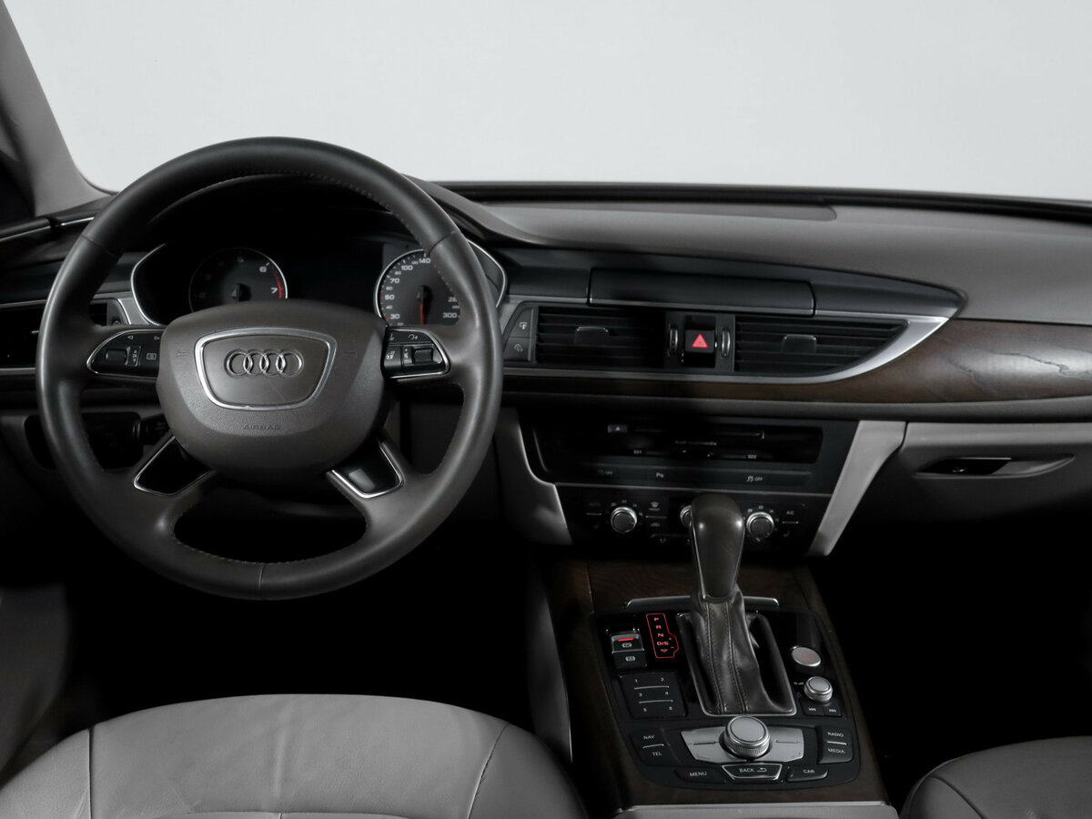 Audi A6 с пробегом — 2015 год. Фото: #11