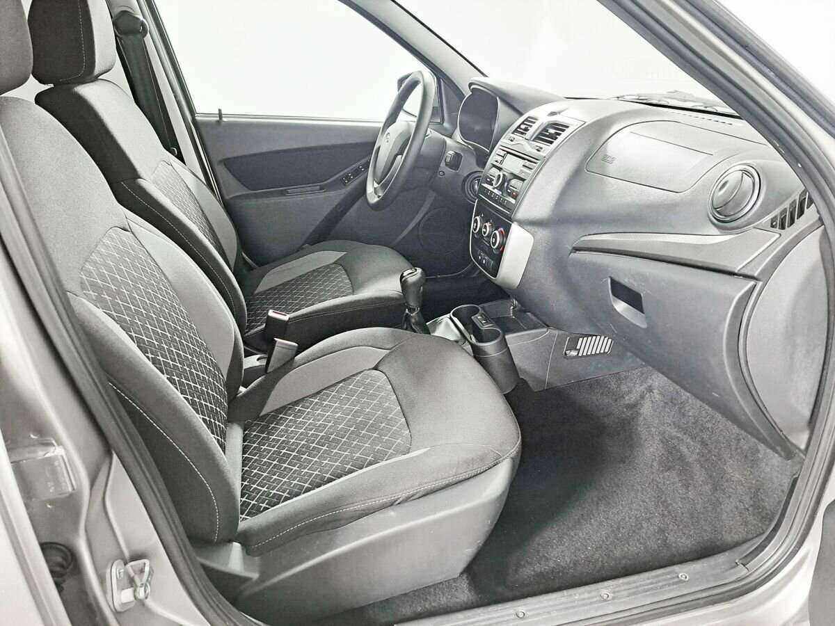 Lada (ВАЗ) Granta с пробегом — 2019 год. Фото: #8