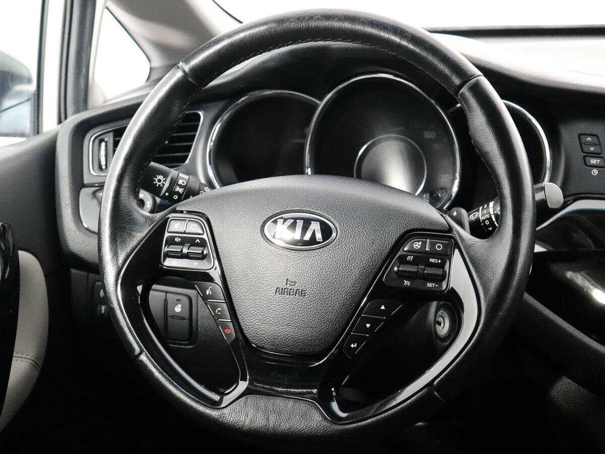 Kia Ceed с пробегом — 2014 год. Фото: #14