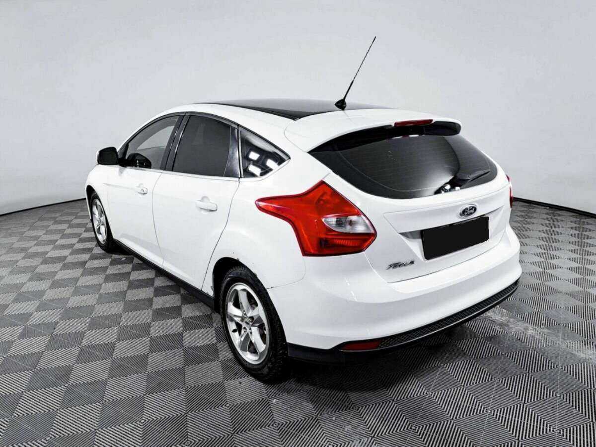 Ford Focus с пробегом — 2012 год. Фото: #6