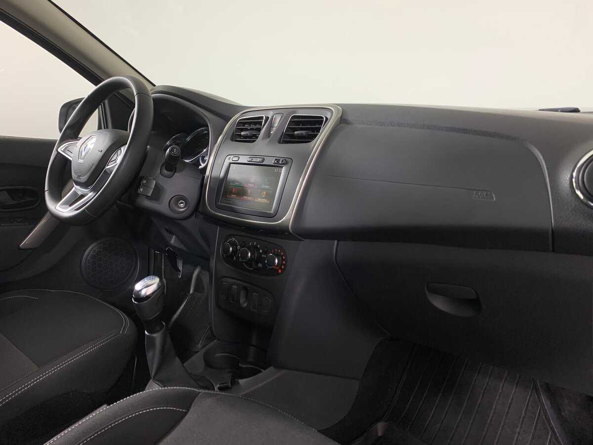 Renault Sandero с пробегом — 2022 год. Фото: #13