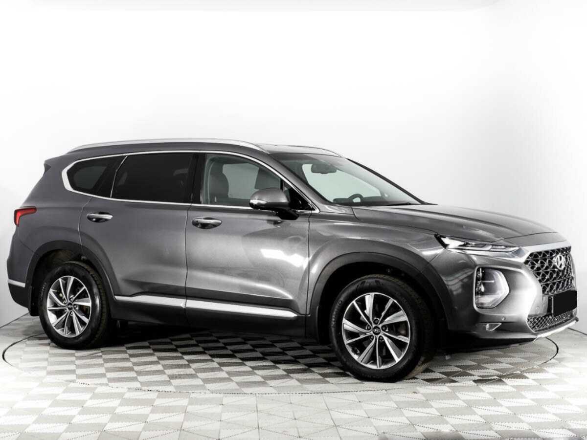Hyundai Santa Fe с пробегом — 2019 год. Фото: #2