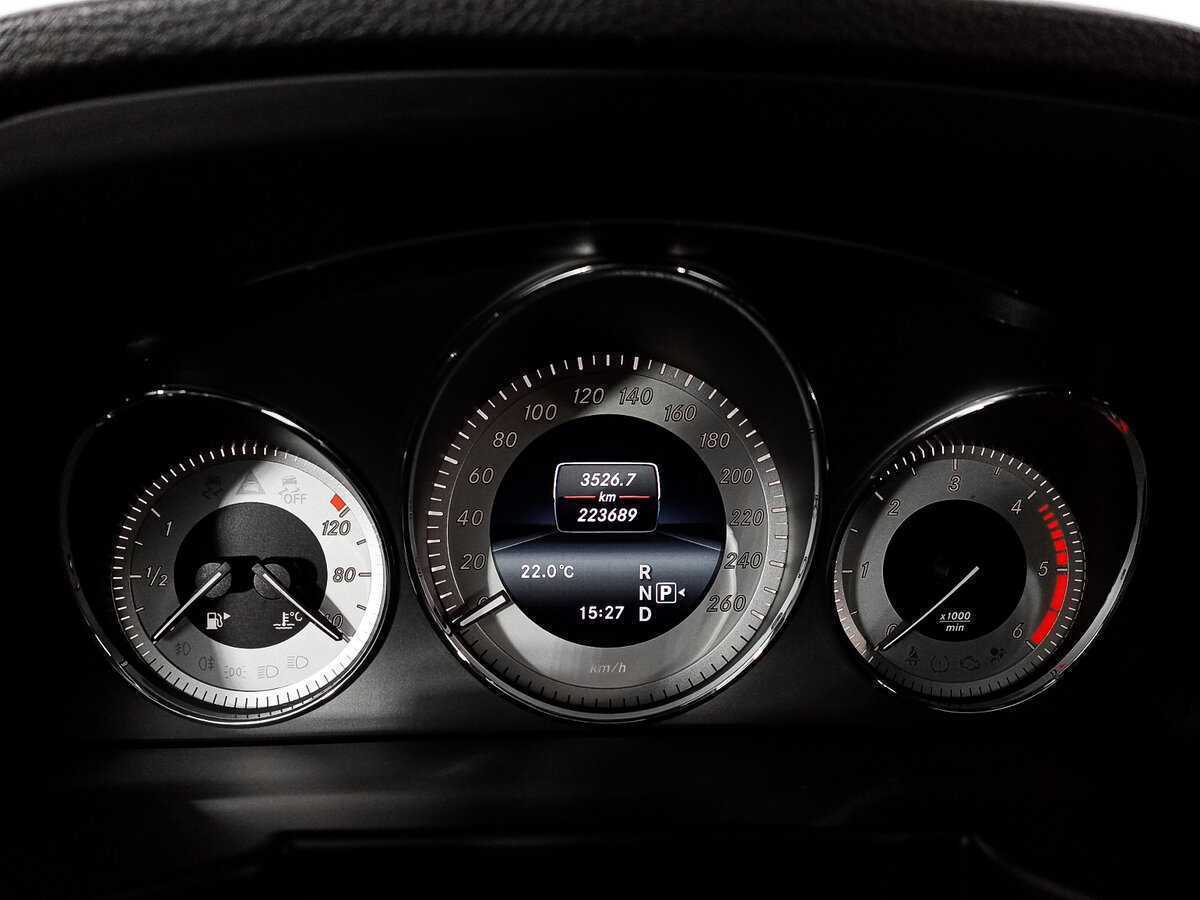 Mercedes-Benz GLK-Класс с пробегом — 2014 год. Фото: #10