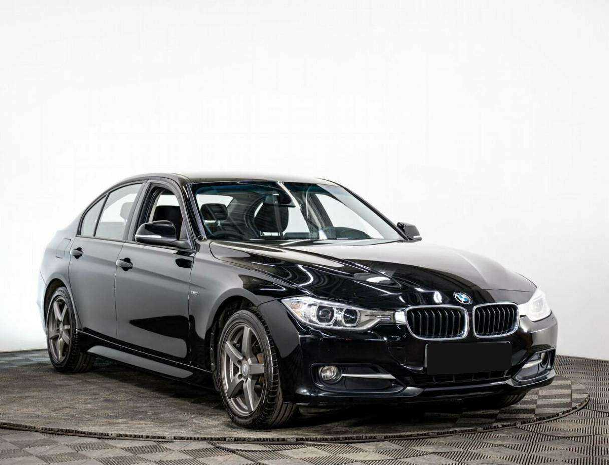 BMW 3 серии с пробегом — 2013 год. Фото: #2