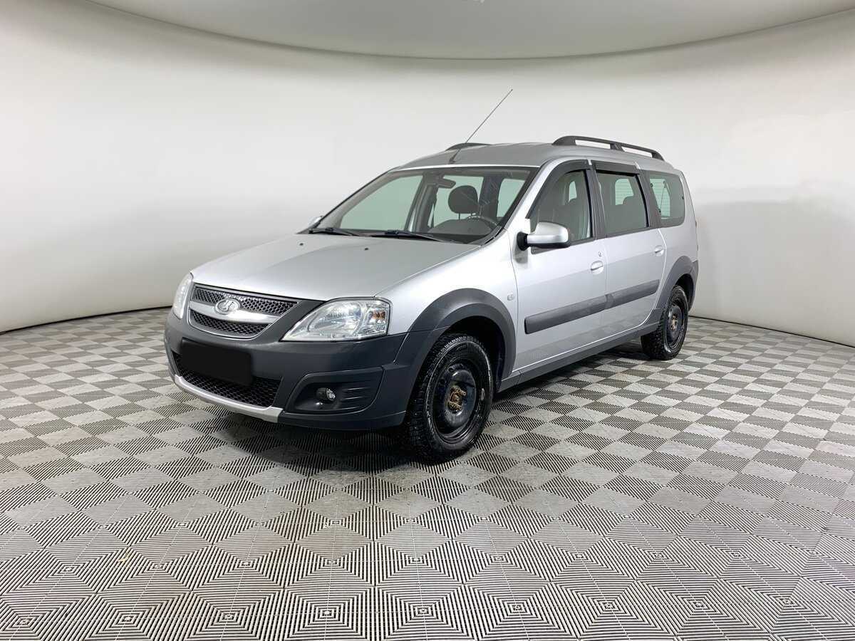 Lada (ВАЗ) Largus с пробегом — 2019 год. Посмотреть фото