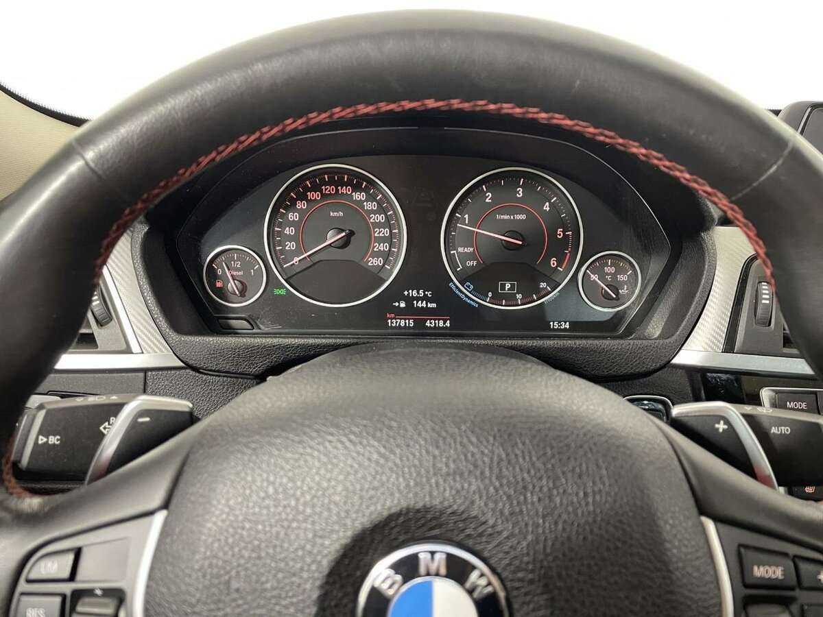 BMW 3 серии с пробегом — 2018 год. Фото: #10