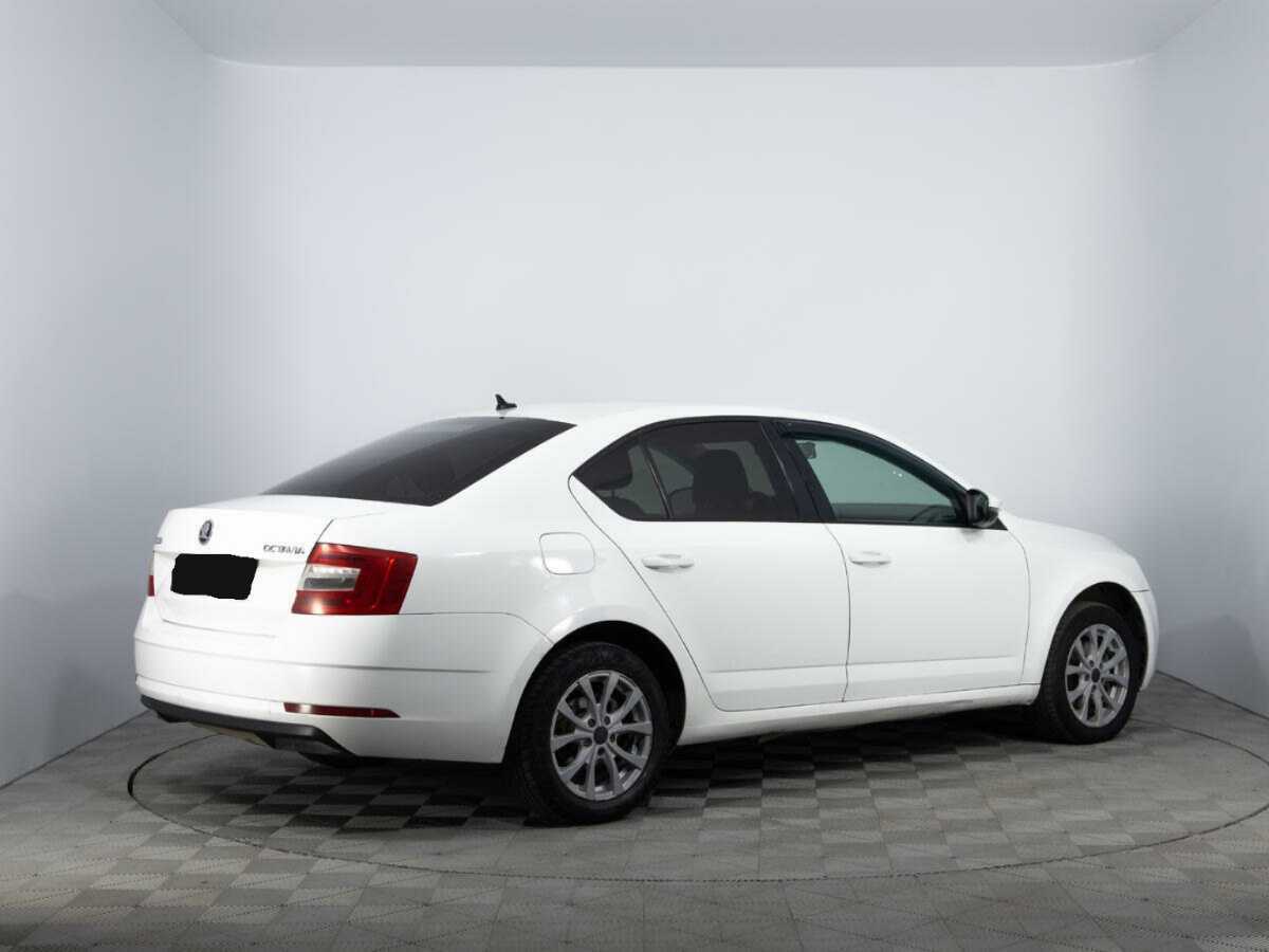 Skoda Octavia с пробегом — 2018 год. Фото: #4