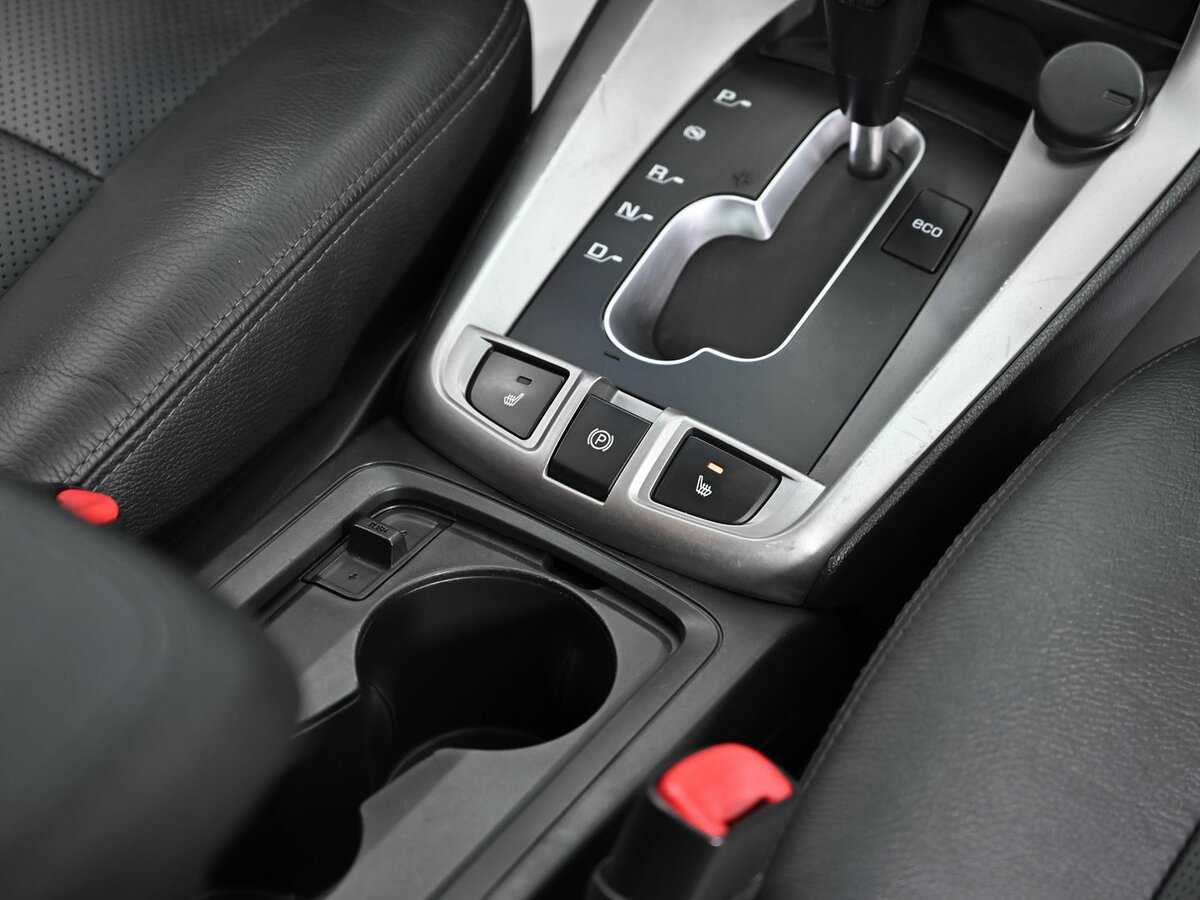 Chevrolet Captiva с пробегом — 2015 год. Фото: #9