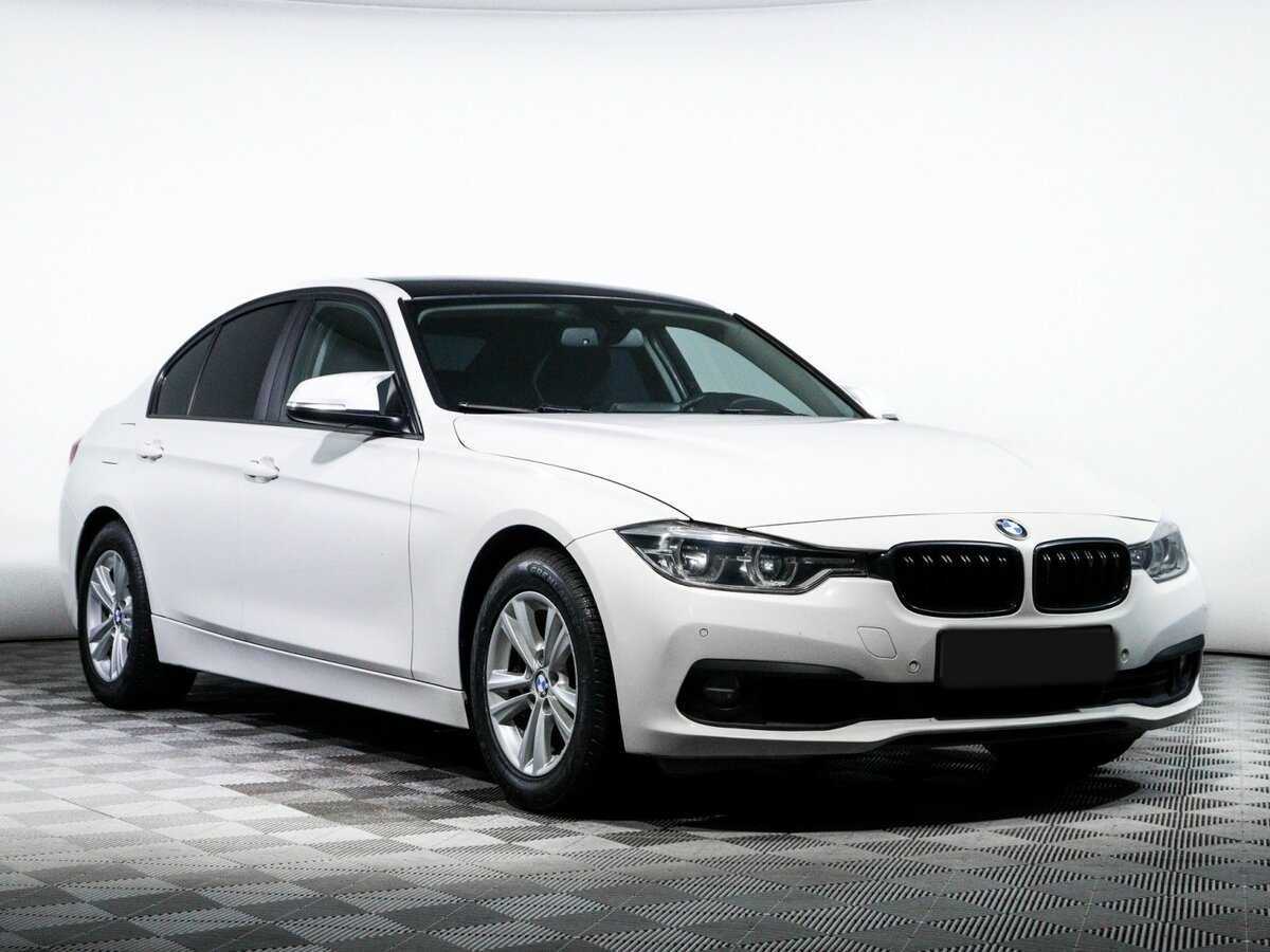 BMW 3 серии с пробегом — 2015 год. Фото: #2