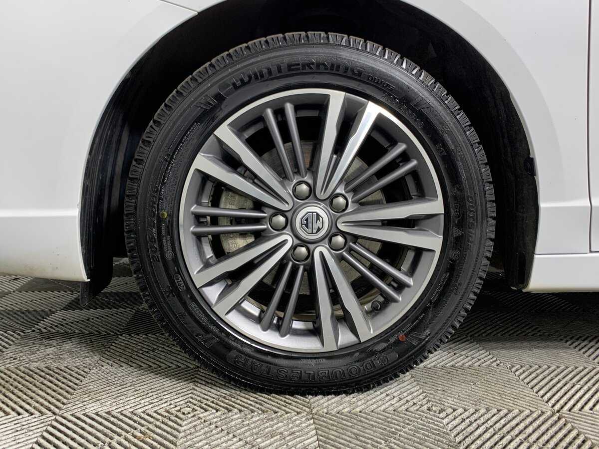 MG 5 с пробегом — 2023 год. Фото: #8