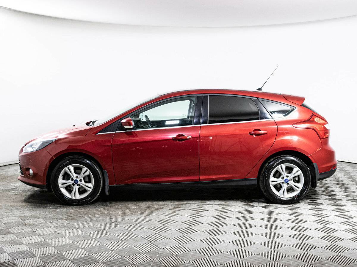 Ford Focus с пробегом — 2012 год. Фото: #7